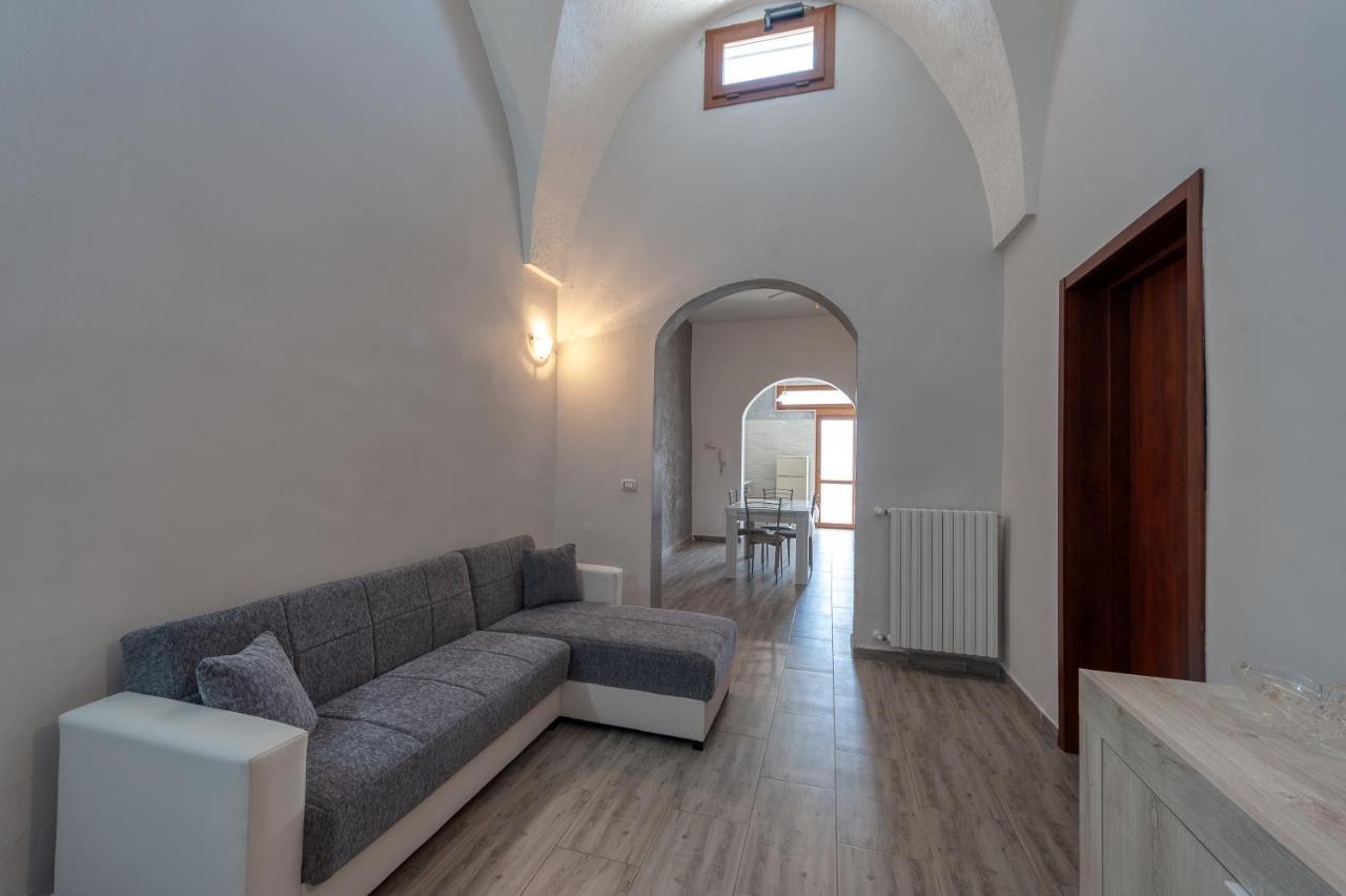 Casa Vacanze Petra Squinzano Luaran gambar